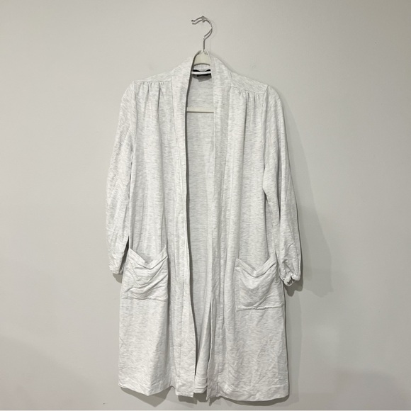 Hatch Nesting Gray Open Robe - Picture 5 of 11